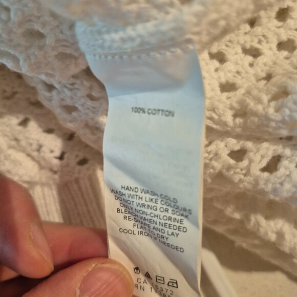 Joe Fresh Sweater - Picture 3 of 3